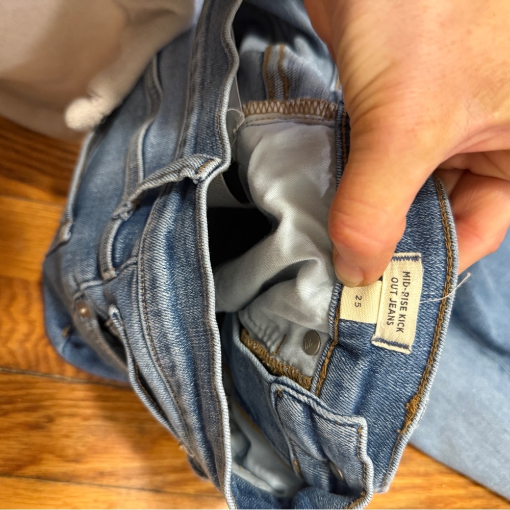 MADEWELL Mid-Rise Kick Out Women's Jeans. Vintage Blue. Size 25 - Picture 8 of 10